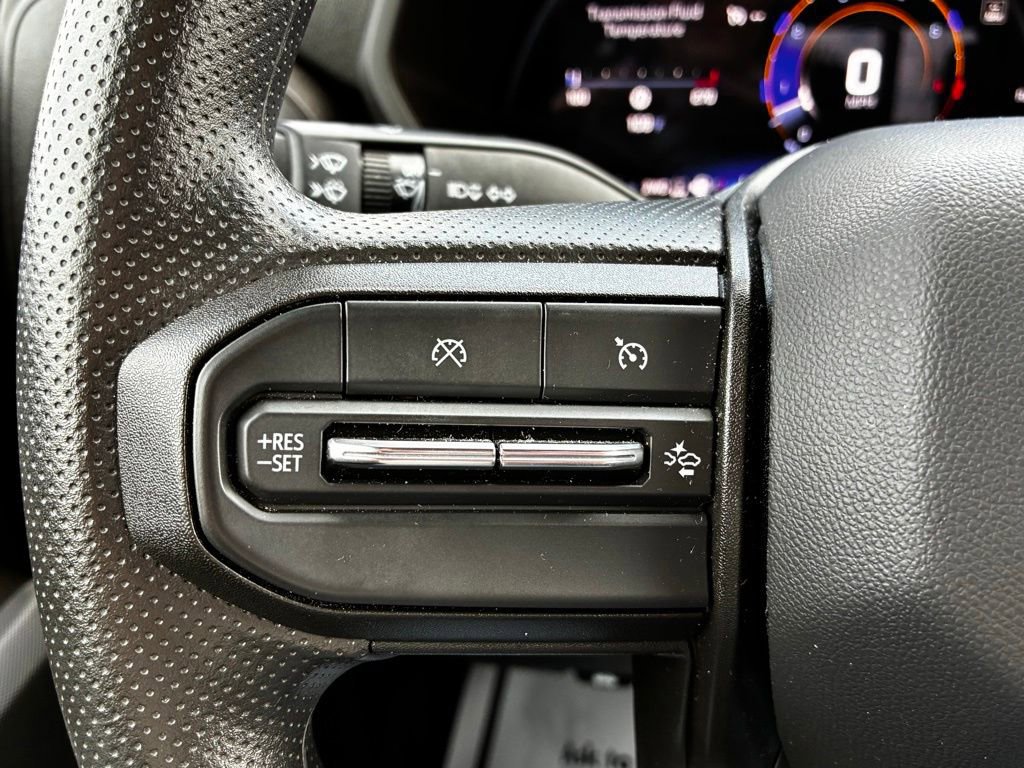 Used 2024 Chevrolet Colorado Trail Boss w/ Technology Package AWD/4WD image 25