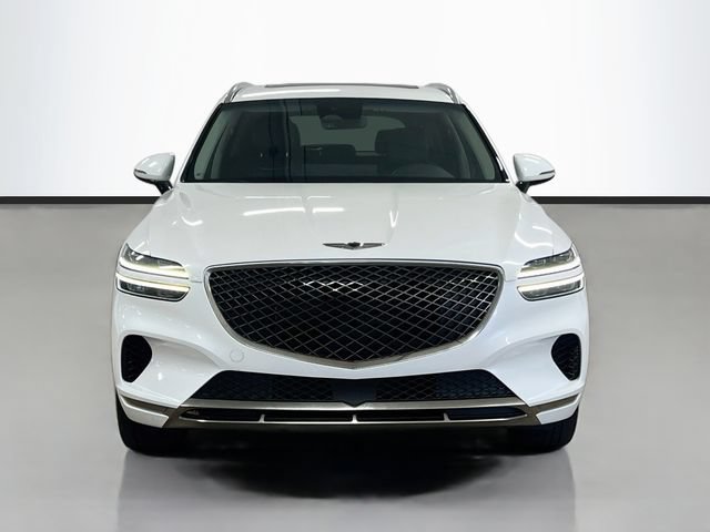 Used 2023 Genesis GV70 2.5T w/ Select Package AWD/4WD image 2