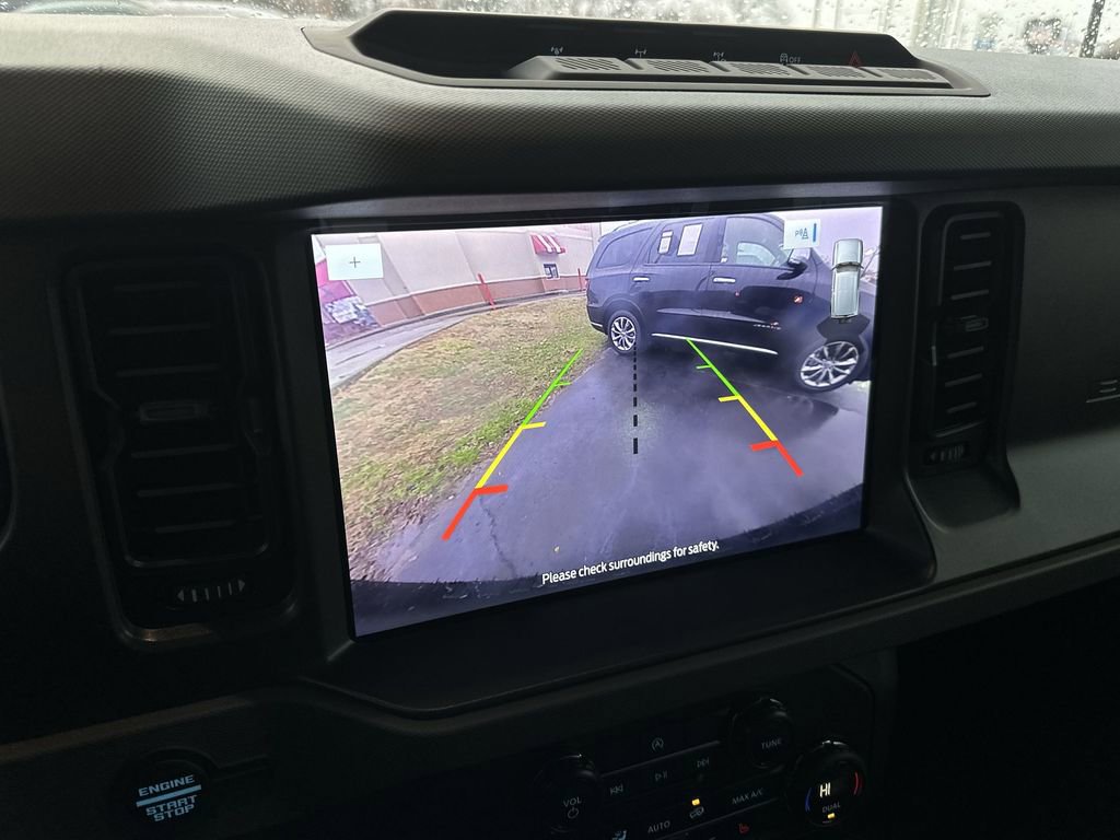 Used 2024 Ford Bronco Everglades image 17