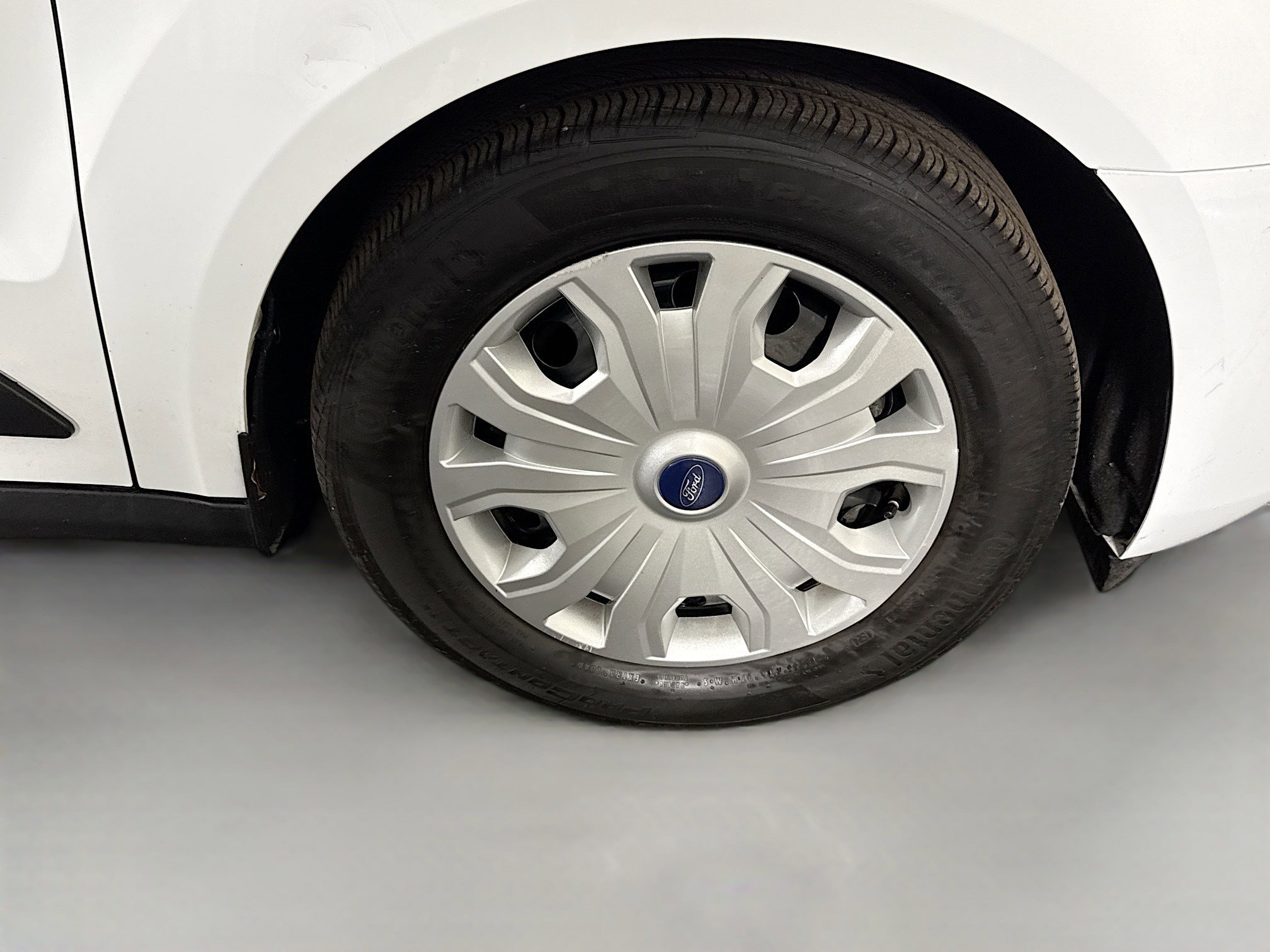 Used 2022 Ford Transit Connect XLT FWD image 28