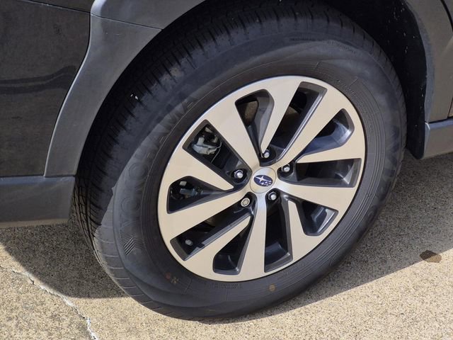New 2025 Subaru Outback Premium image 5
