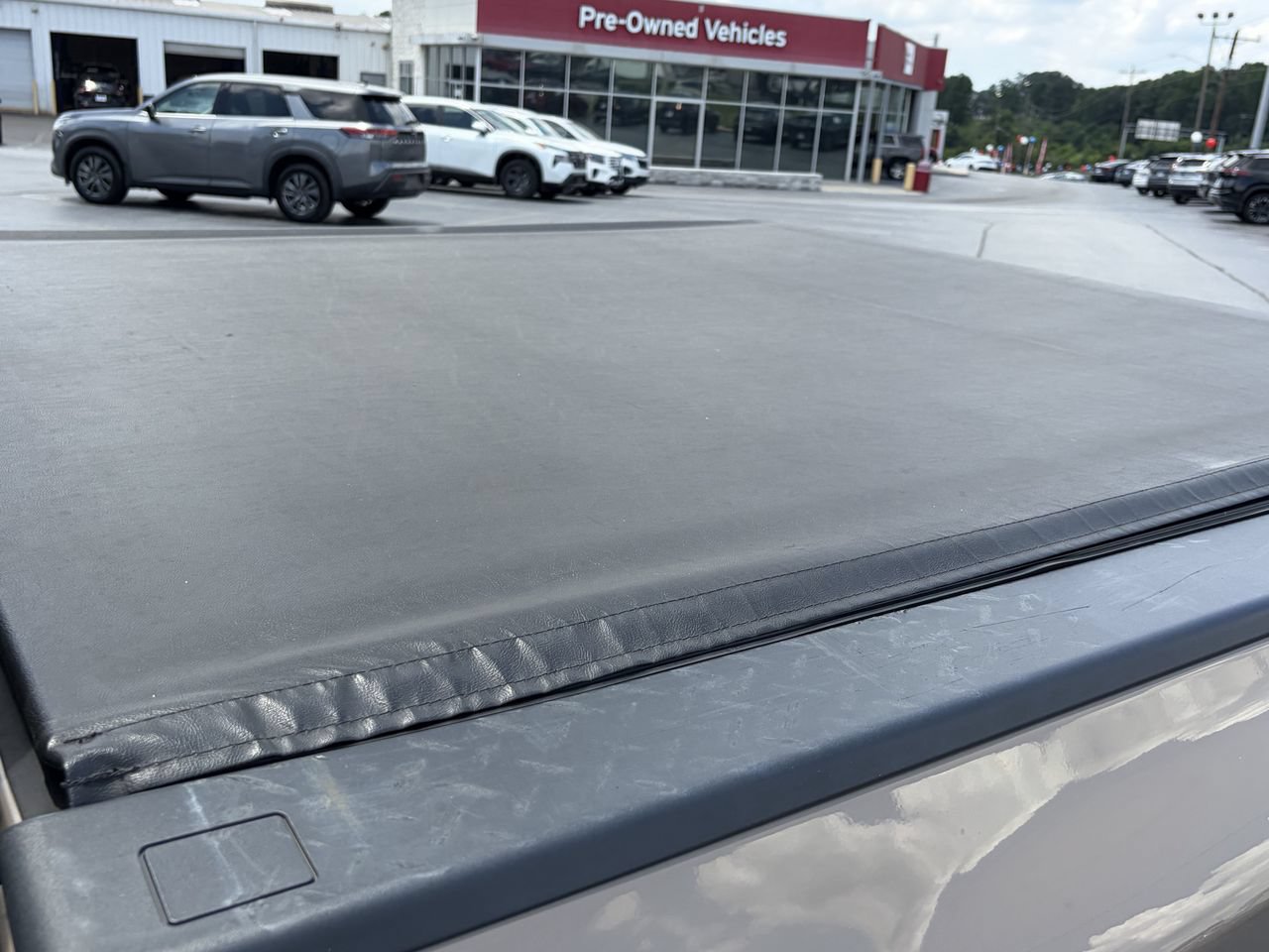 Used 2023 Nissan Titan PRO-4X w/ Pro-4x Convenience Package AWD/4WD image 36