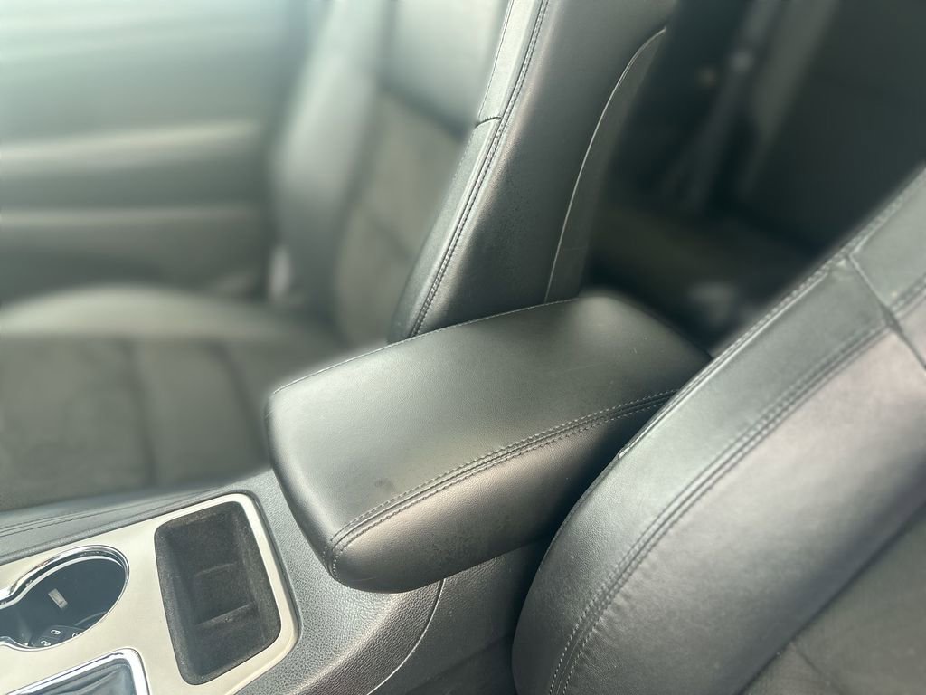 Used 2019 Jeep Grand Cherokee Altitude image 22