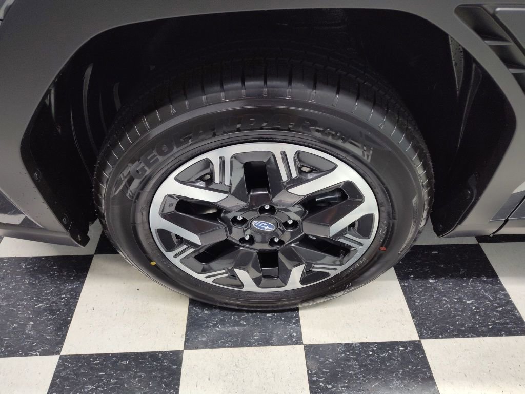 New 2025 Subaru Forester AWD/4WD image 4