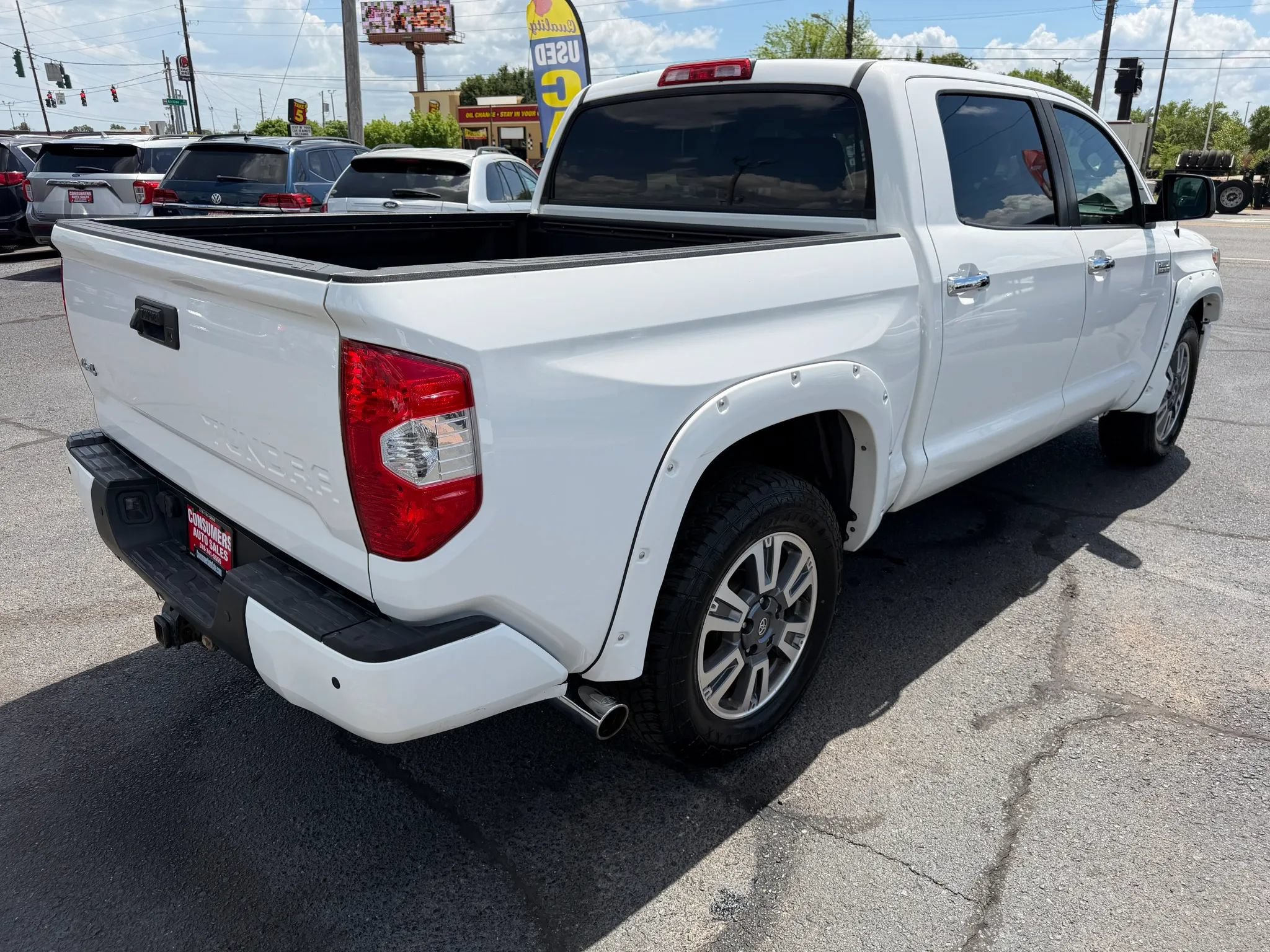 Used 2019 Toyota Tundra Platinum AWD/4WD image 17