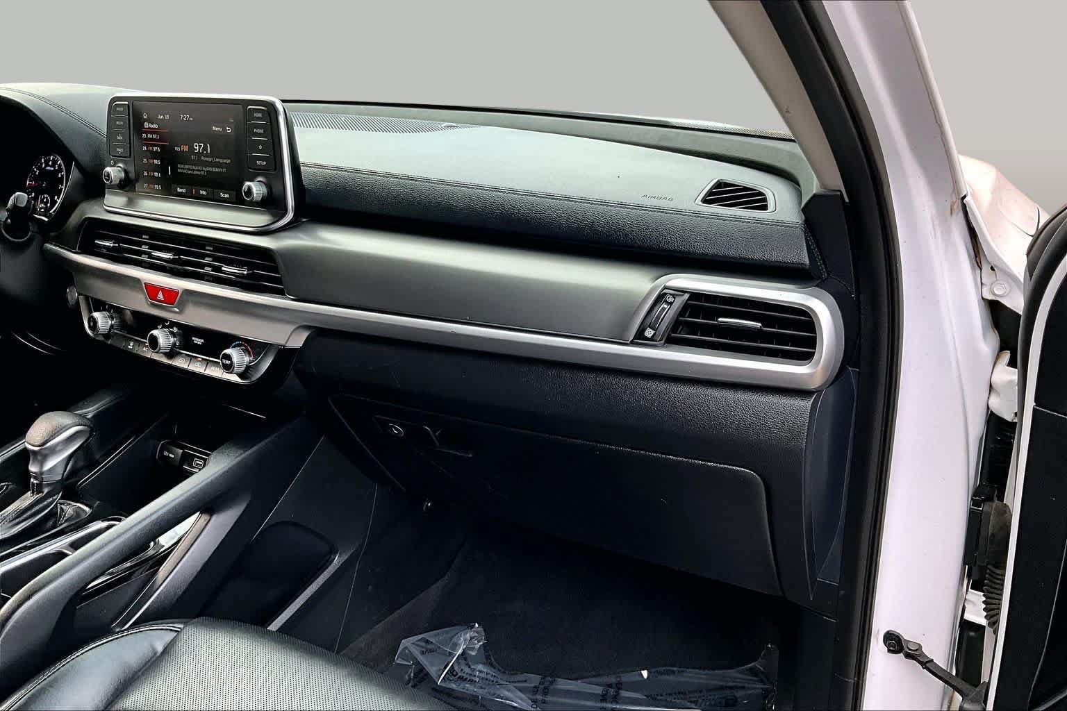 Used 2021 Kia Telluride LX FWD image 18
