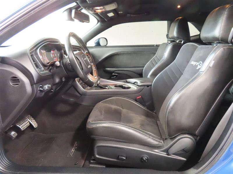 Used 2020 Dodge Challenger SRT Hellcat w/ Plus Package RWD image 17
