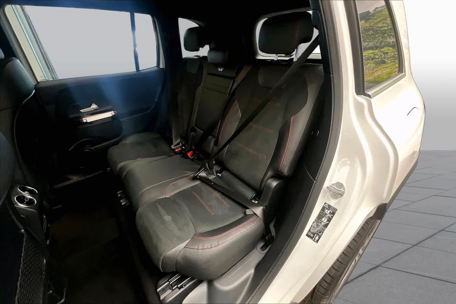 Certified 2021 Mercedes-Benz GLB 250 image 19