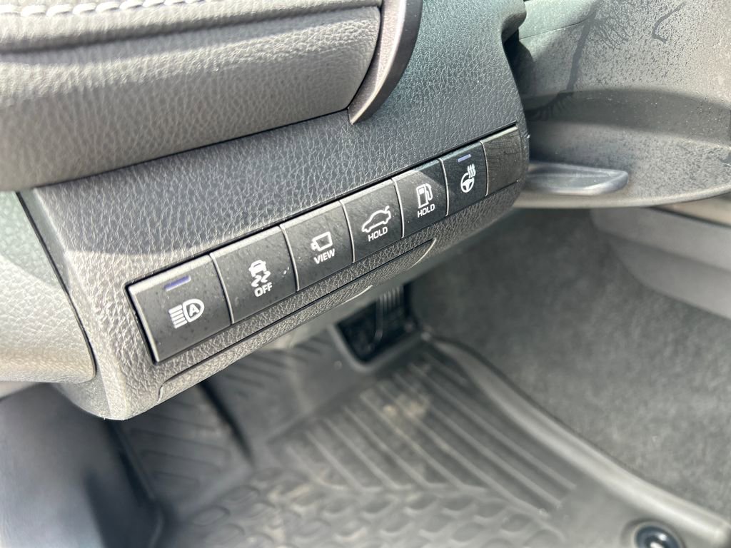 Used 2023 Toyota Camry XSE w/ Navigation Package FWD image 29