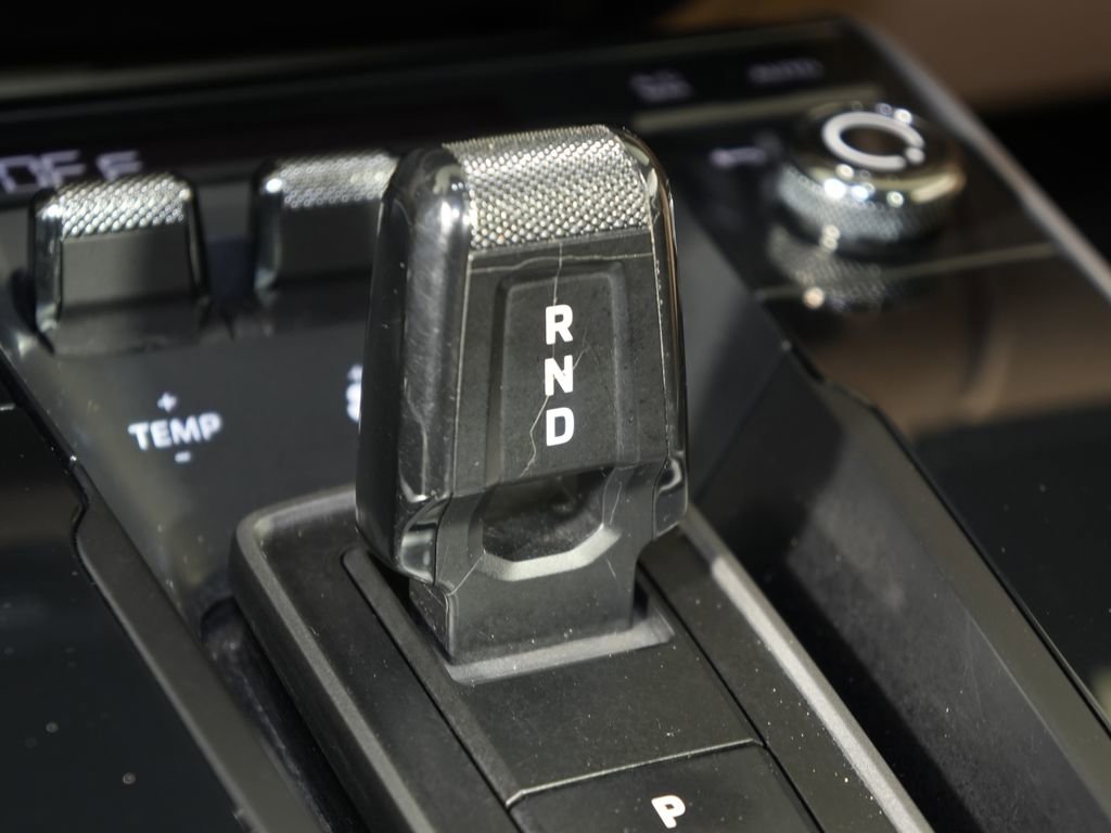 Certified 2020 Porsche 911 Carrera 4S image 39