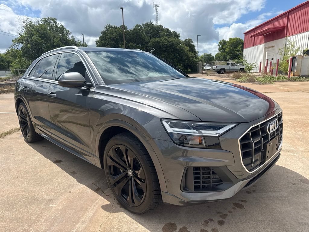 Used 2020 Audi Q8 Premium Plus w/ Premium Plus Package AWD/4WD image 3