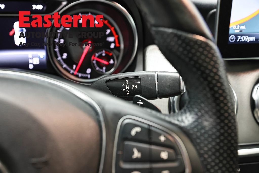 Used 2019 Mercedes-Benz GLA 250 4MATIC w/ Premium Package image 13