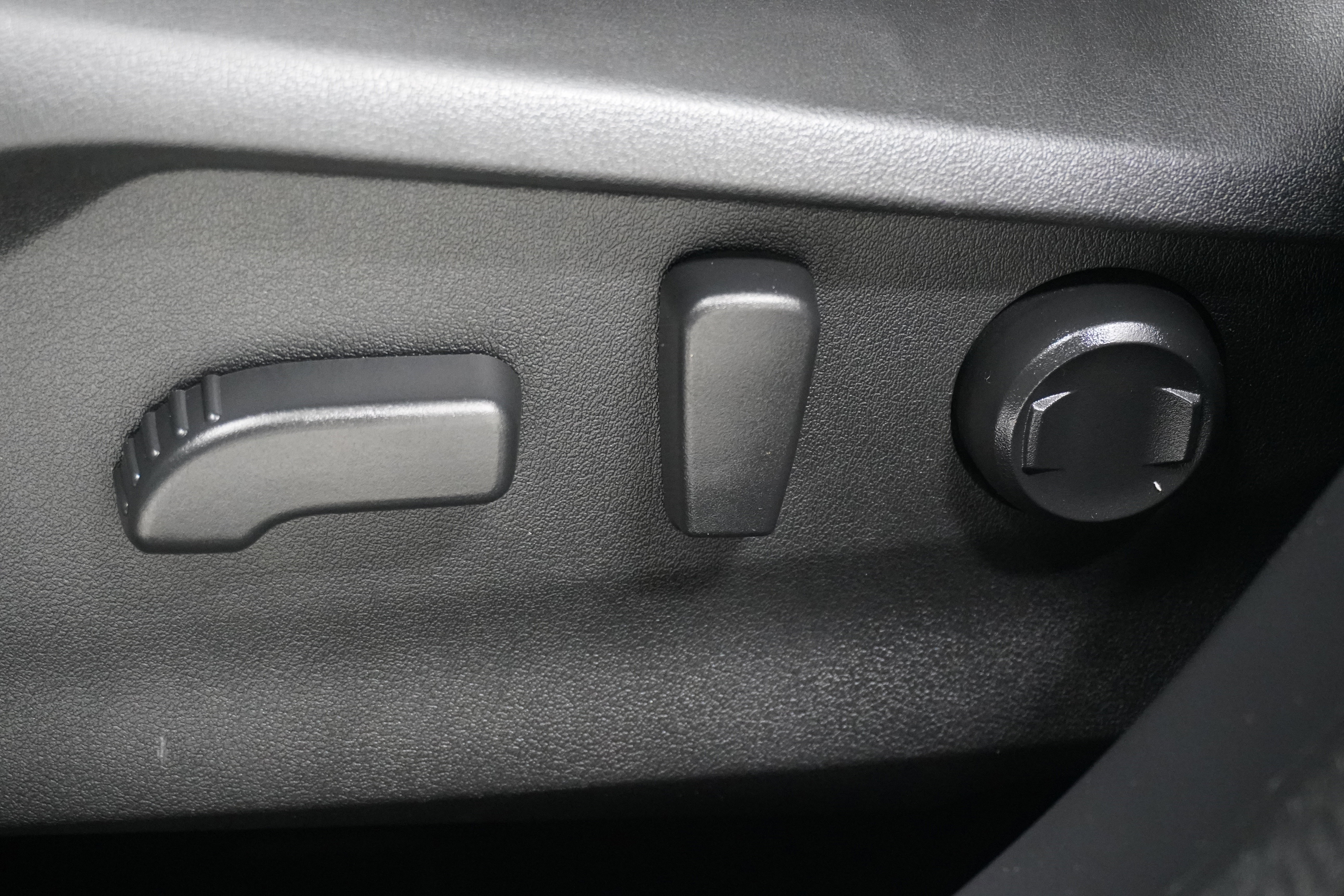 Used 2019 Subaru Forester Limited w/ Popular Package #3 image 14