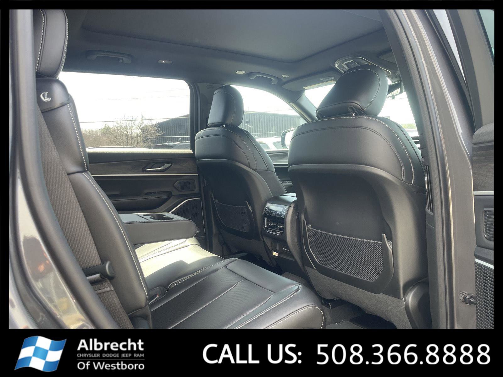 New 2026 Jeep Grand Cherokee L Limited w/ Luxury Tech Group II image 14