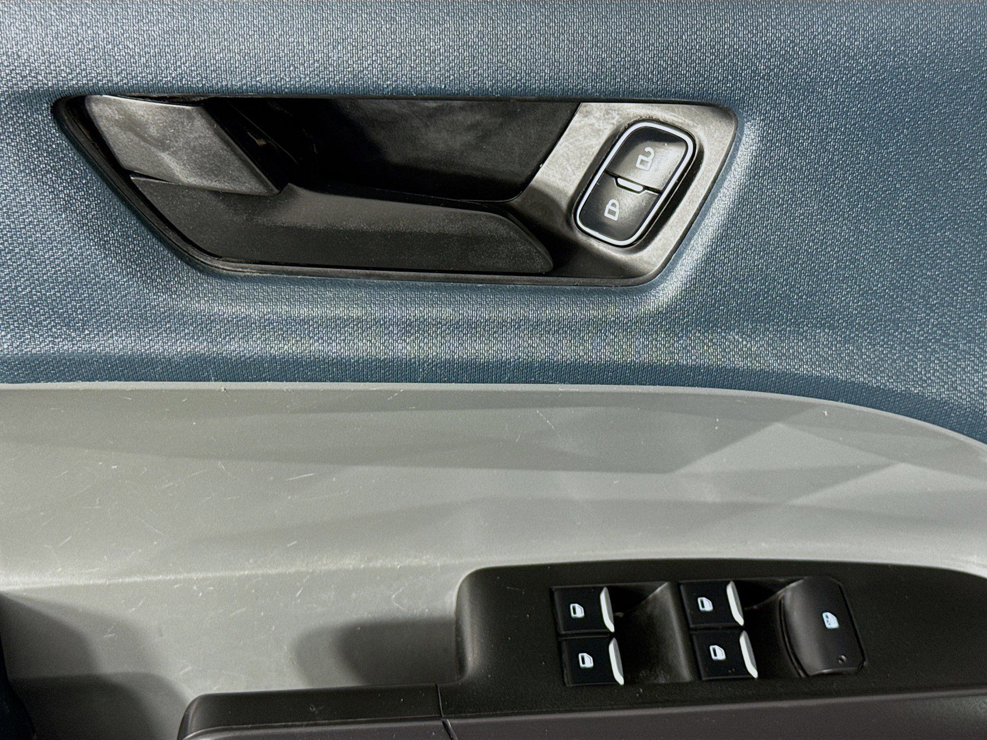 Used 2023 Ford Maverick XL w/ Equipment Group 100A Standard image 22