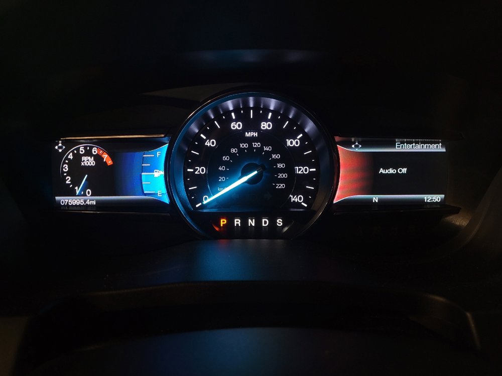 Used 2017 Ford Explorer Limited FWD image 23