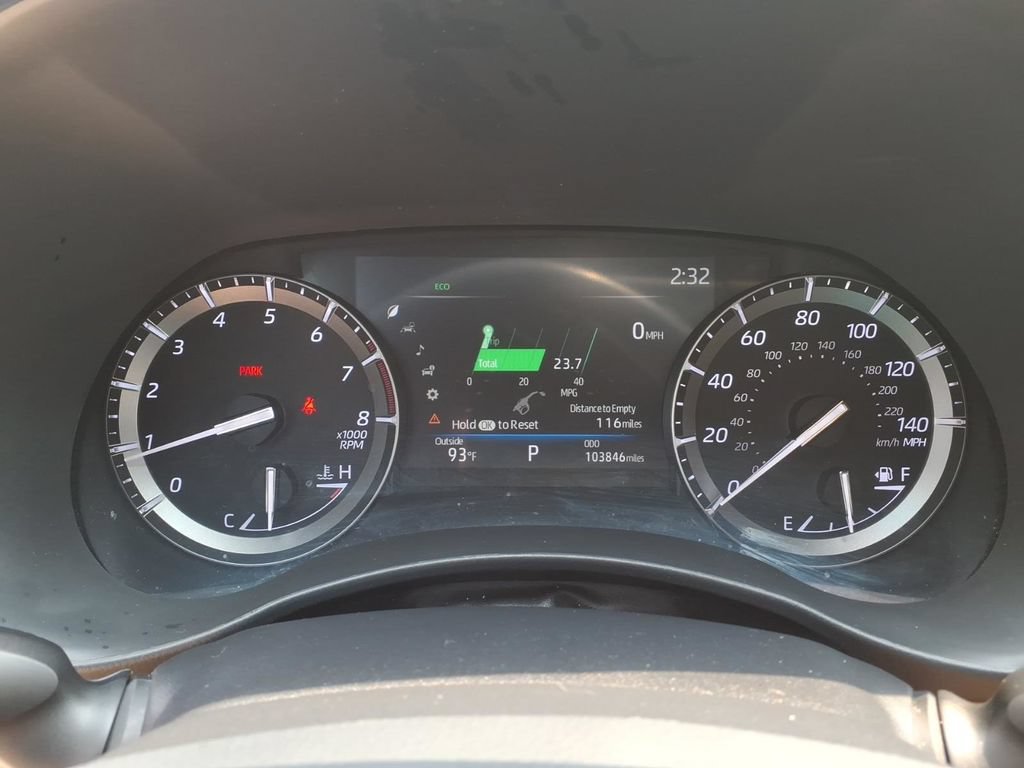 Used 2020 Toyota Highlander Platinum AWD/4WD image 16
