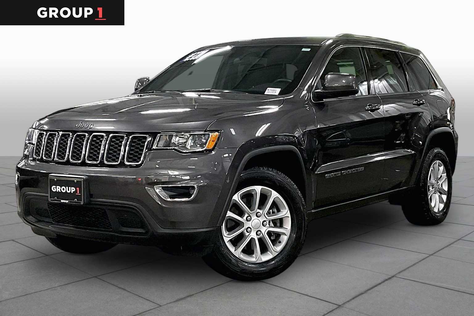 Used 2021 Jeep Grand Cherokee Laredo