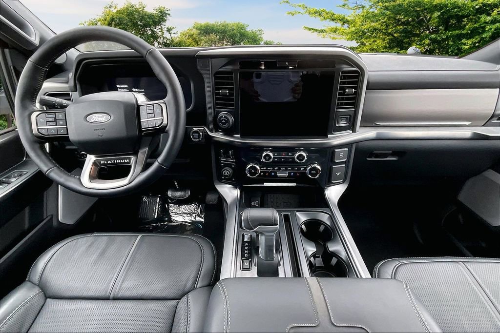 New 2026 Ford F150 Platinum w/ Equipment Group 702A High image 5