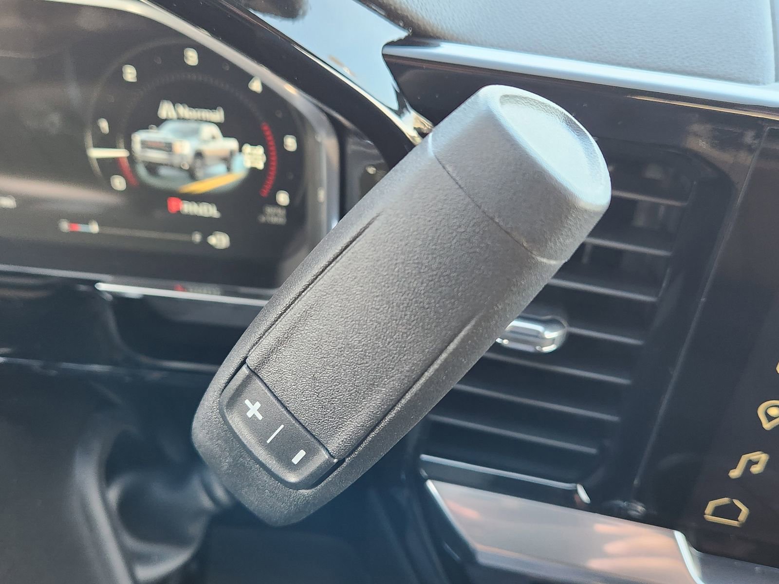 New 2026 GMC Sierra 2500 SLT w/ Texas SLT Premium Package image 24