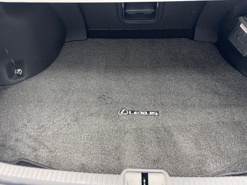 Used 2025 Lexus ES 300h w/ Premium Package FWD image 81