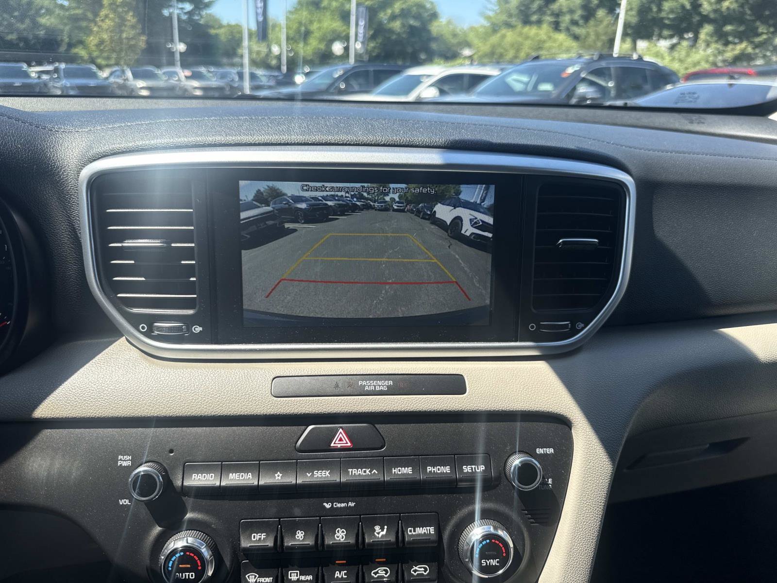 Used 2021 Kia Sportage LX w/ LX AWD Popular Package image 21