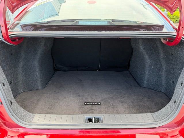 Certified 2025 Nissan Versa SR FWD image 30