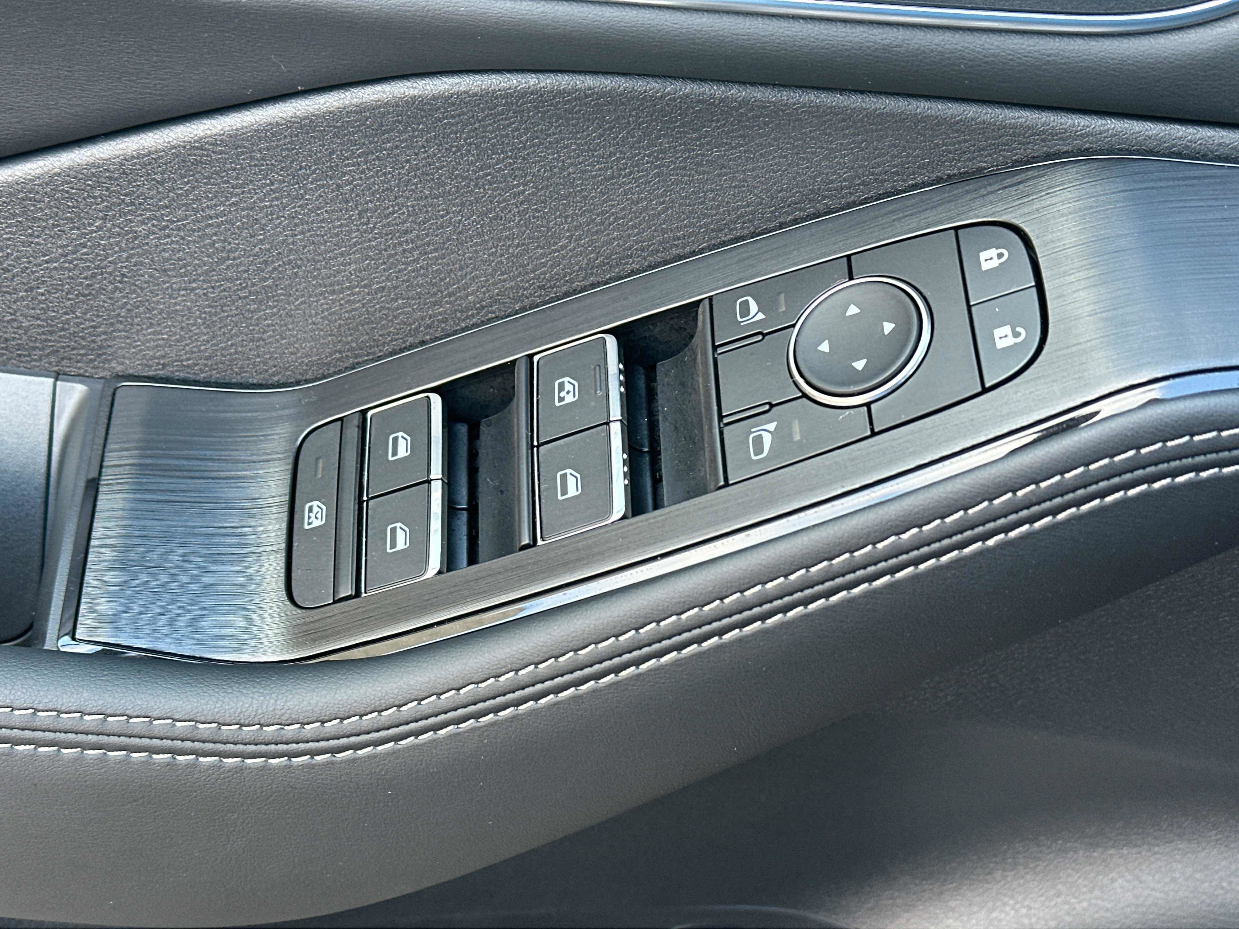 New 2026 Nissan Rogue Platinum w/ Platinum Premium Package image 23