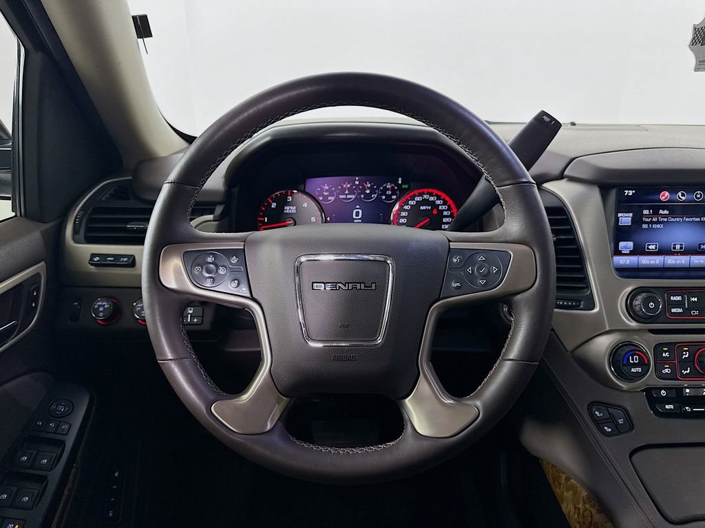 Used 2015 GMC Yukon Denali w/ Premium Package image 12