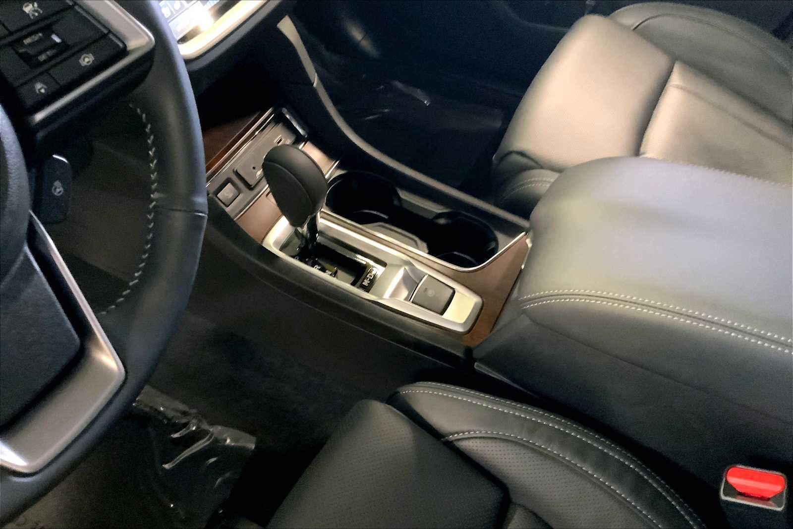 Certified 2025 Subaru Ascent Touring image 18