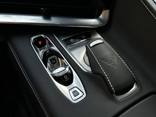 Used 2024 Chevrolet Corvette Stingray Preferred Cpe w/ 2LT image 17