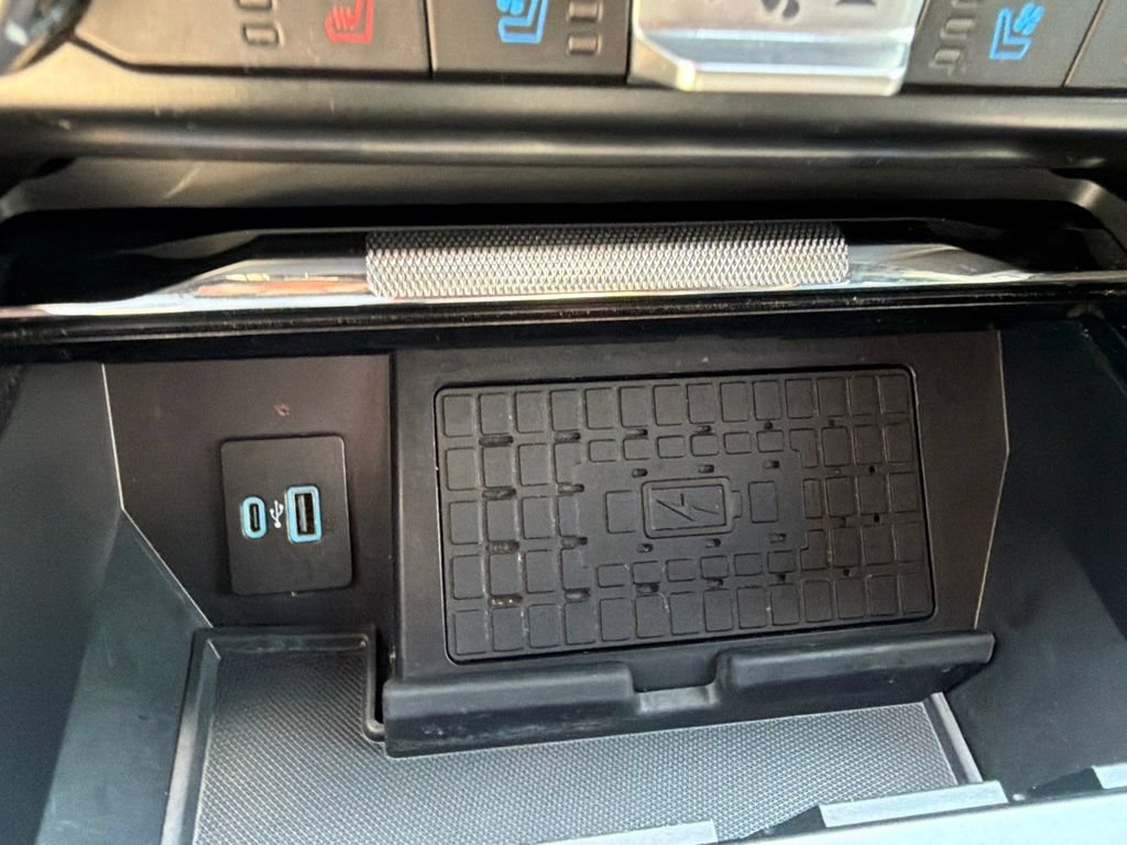 Used 2023 Ford F150 Raptor AWD/4WD image 25