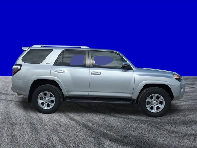 Used 2018 Toyota 4Runner SR5 Premium image 3