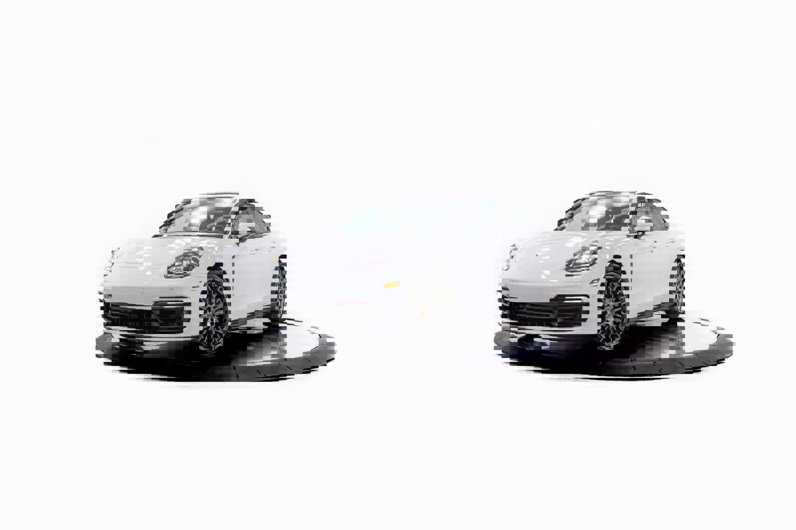 Used 2023 Porsche Panamera Platinum Edition