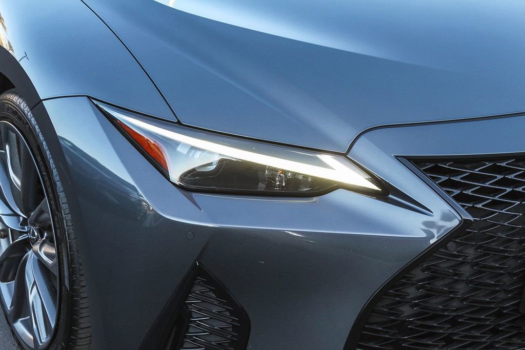Used 2022 Lexus IS 350 F Sport w/ Accessory Package image 4
