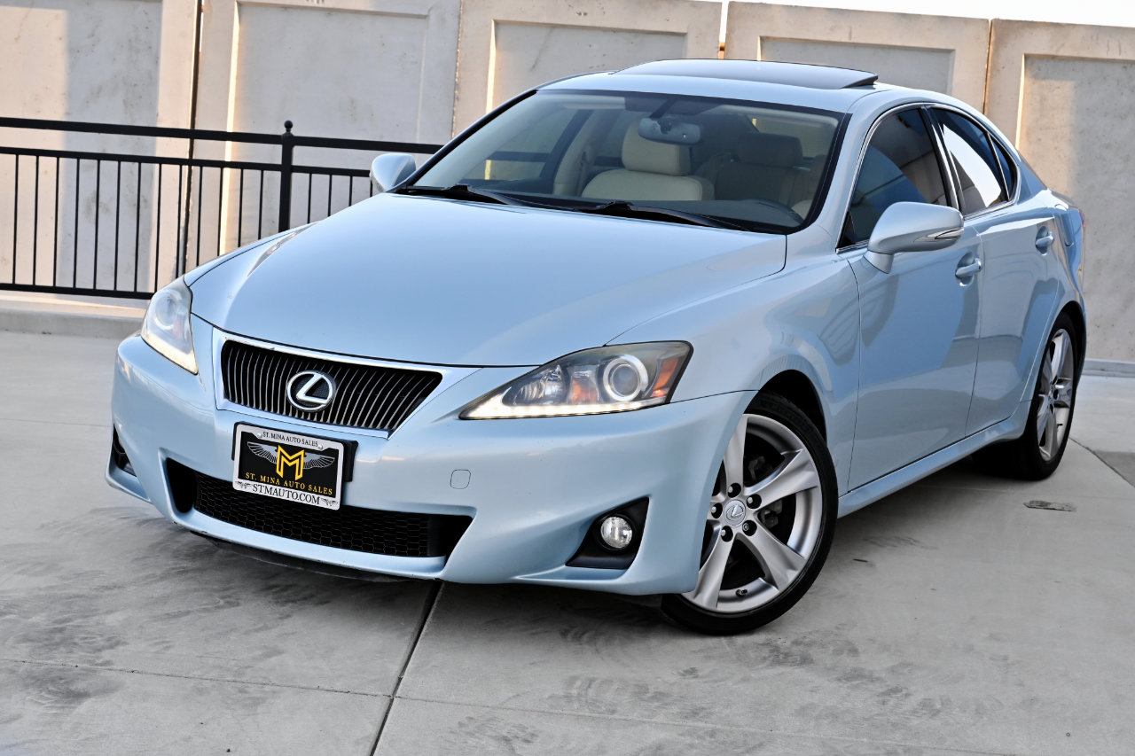 Used 2011 Lexus IS 250 w/ Premium Pkg Value Edition RWD image 39