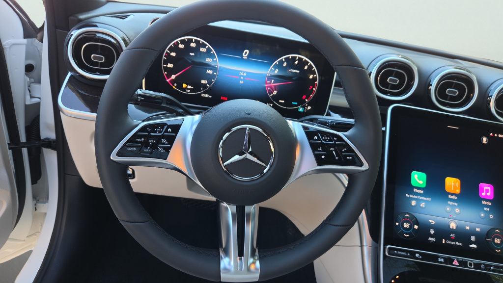 New 2026 Mercedes-Benz C 300 4MATIC Sedan image 9