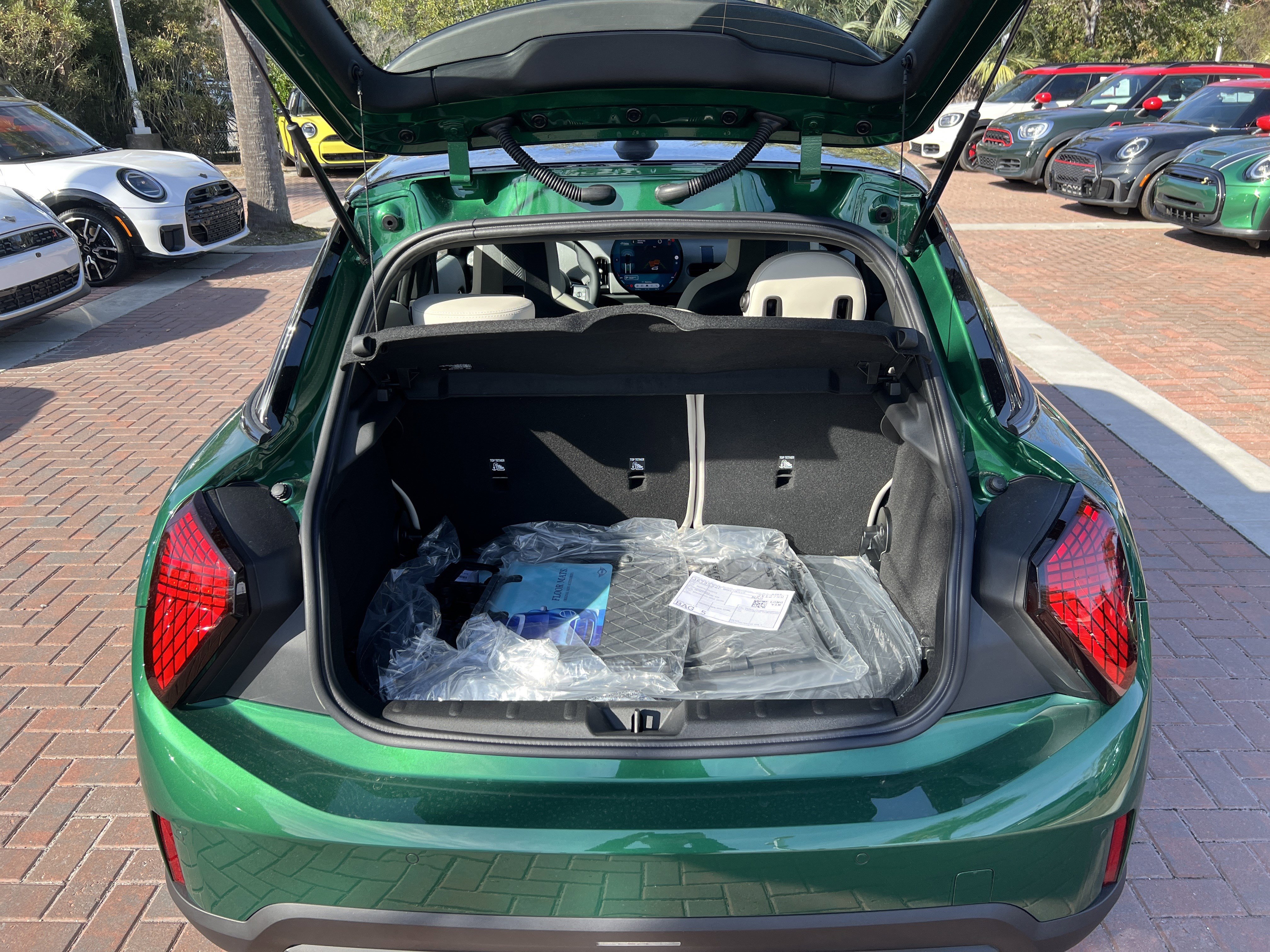 New 2026 MINI Cooper 4-Door Hardtop FWD image 19