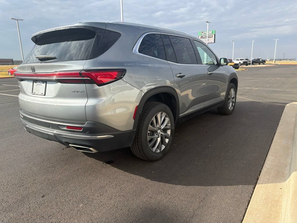 Used 2026 Buick Enclave Preferred FWD image 5