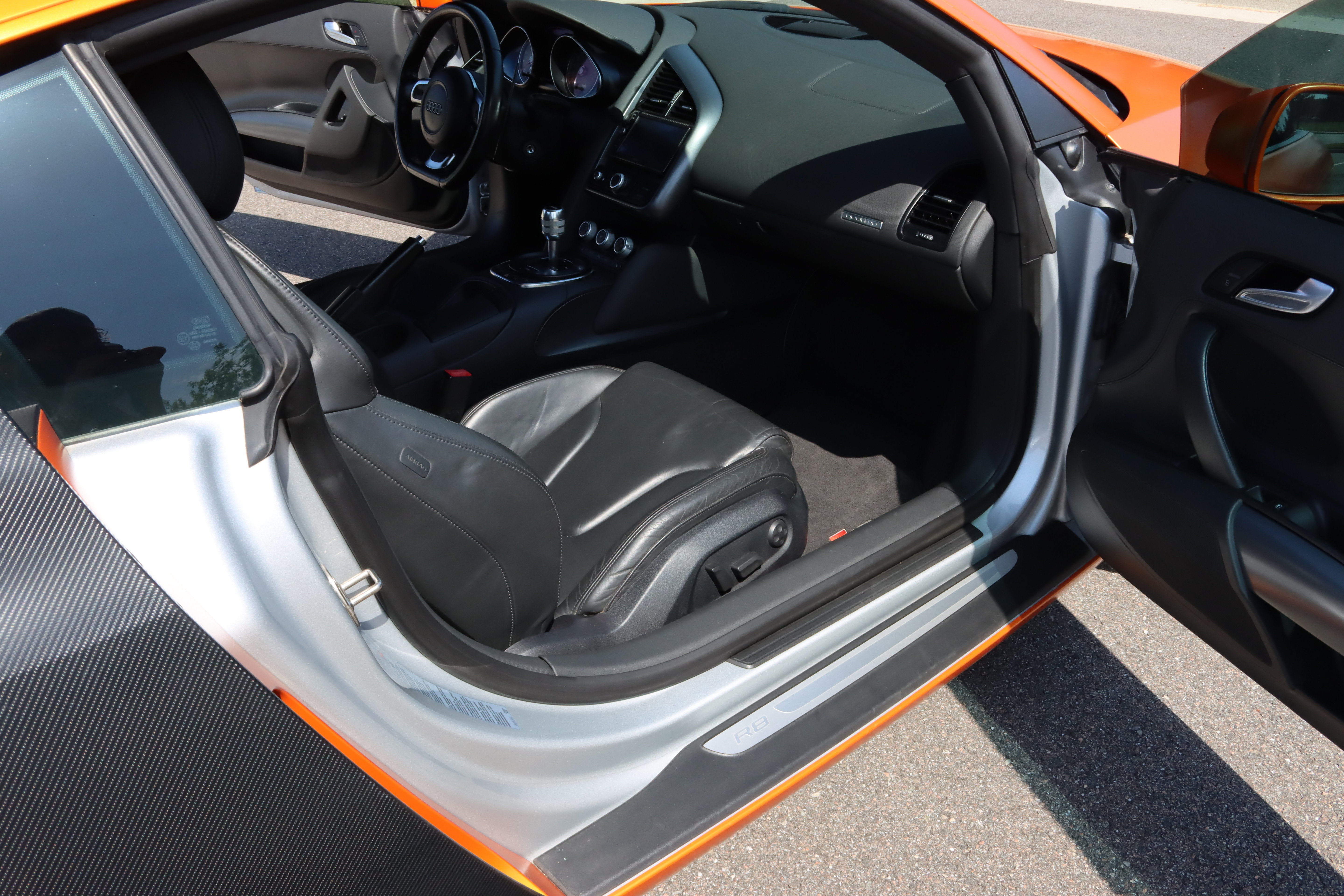Used 2009 Audi R8 V8 AWD/4WD image 7