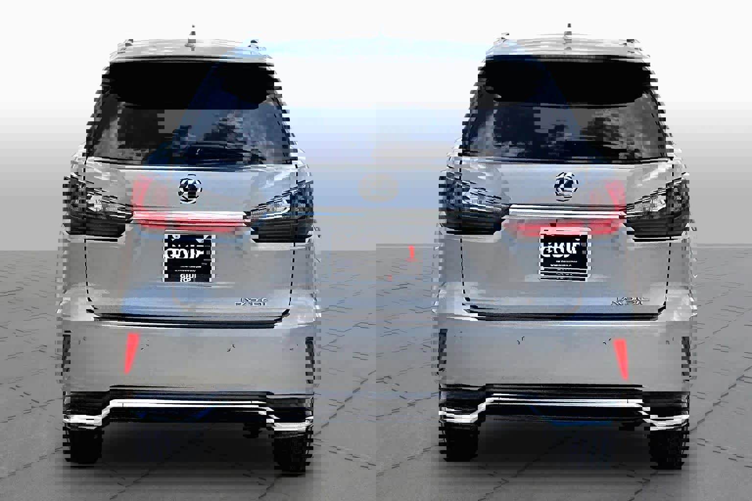 Used 2018 Lexus RX 350L FWD w/ Premium Package image 5