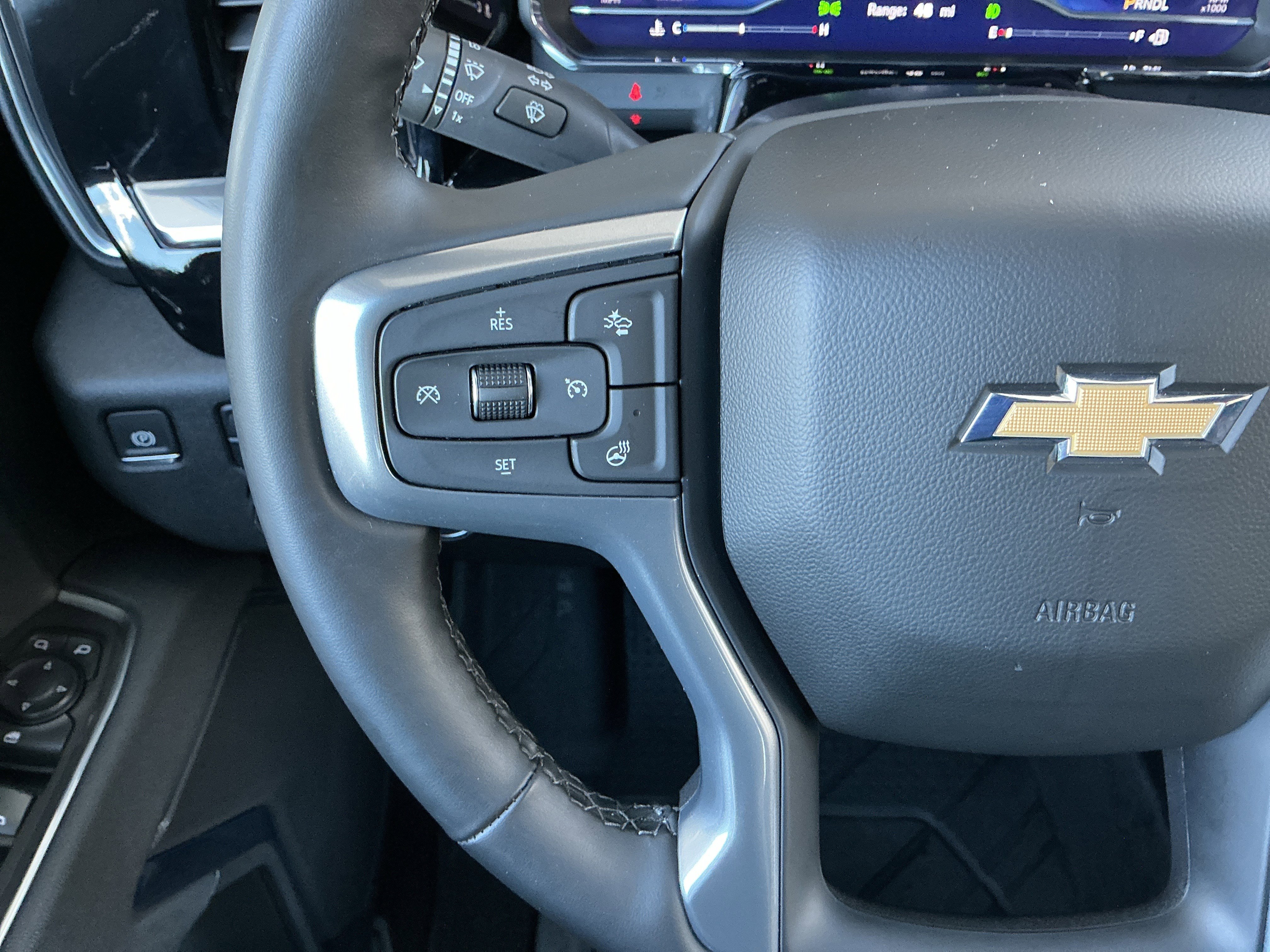 Used 2025 Chevrolet Silverado 3500 LT w/ Convenience Package image 12