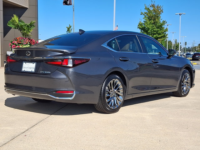 Certified 2025 Lexus ES 300h w/ Technology Package FWD image 6