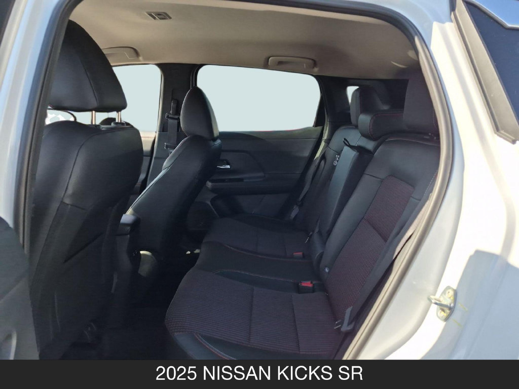 Certified 2025 Nissan Kicks SR FWD image 16