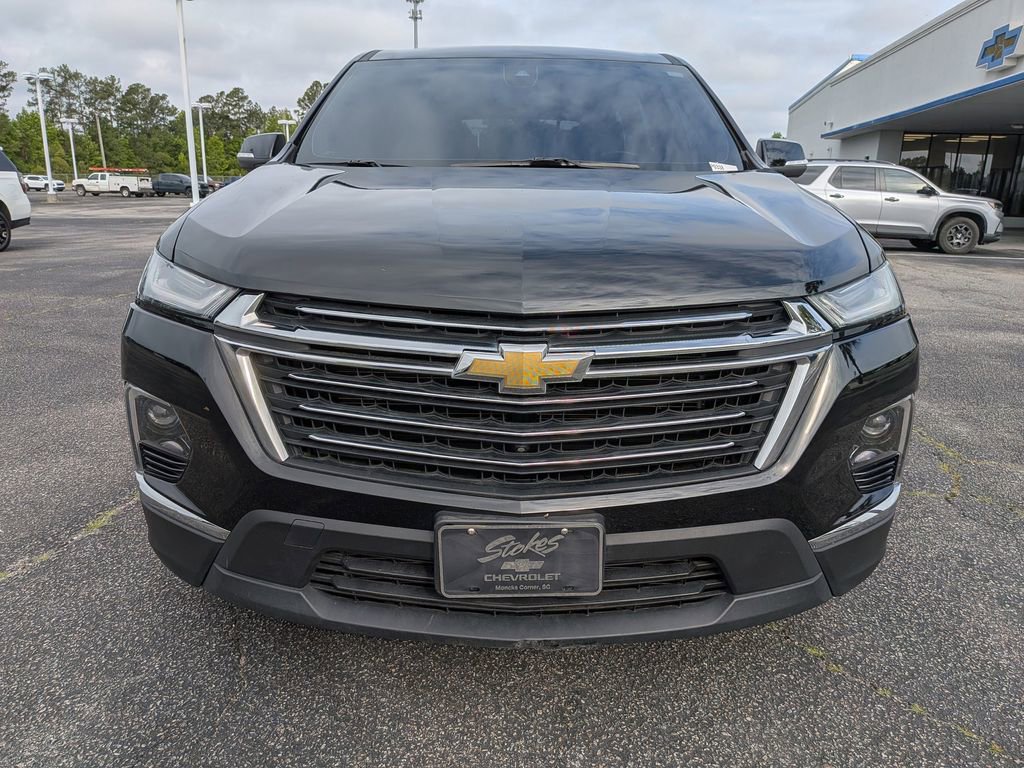 Used 2023 Chevrolet Traverse LT w/ LT Premium Package AWD/4WD image 11