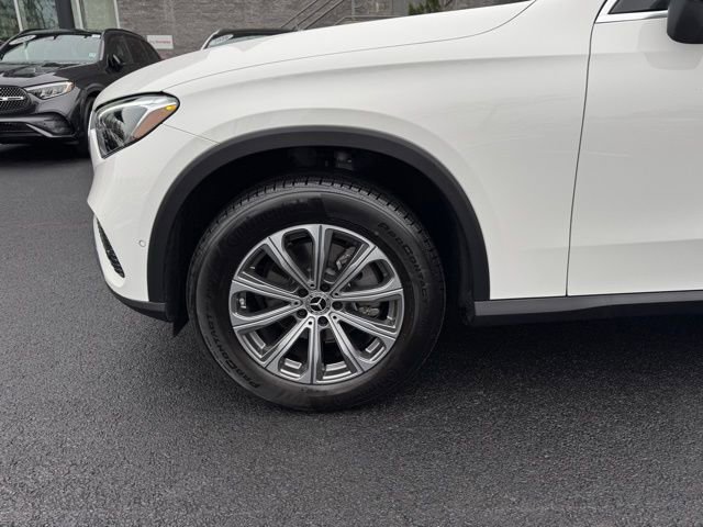 Used 2026 Mercedes-Benz GLC 300 4MATIC image 9