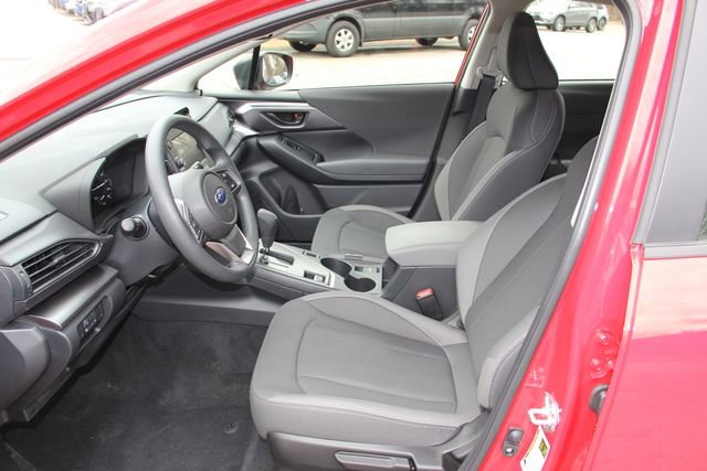 Certified 2025 Subaru Impreza 2.0i image 17