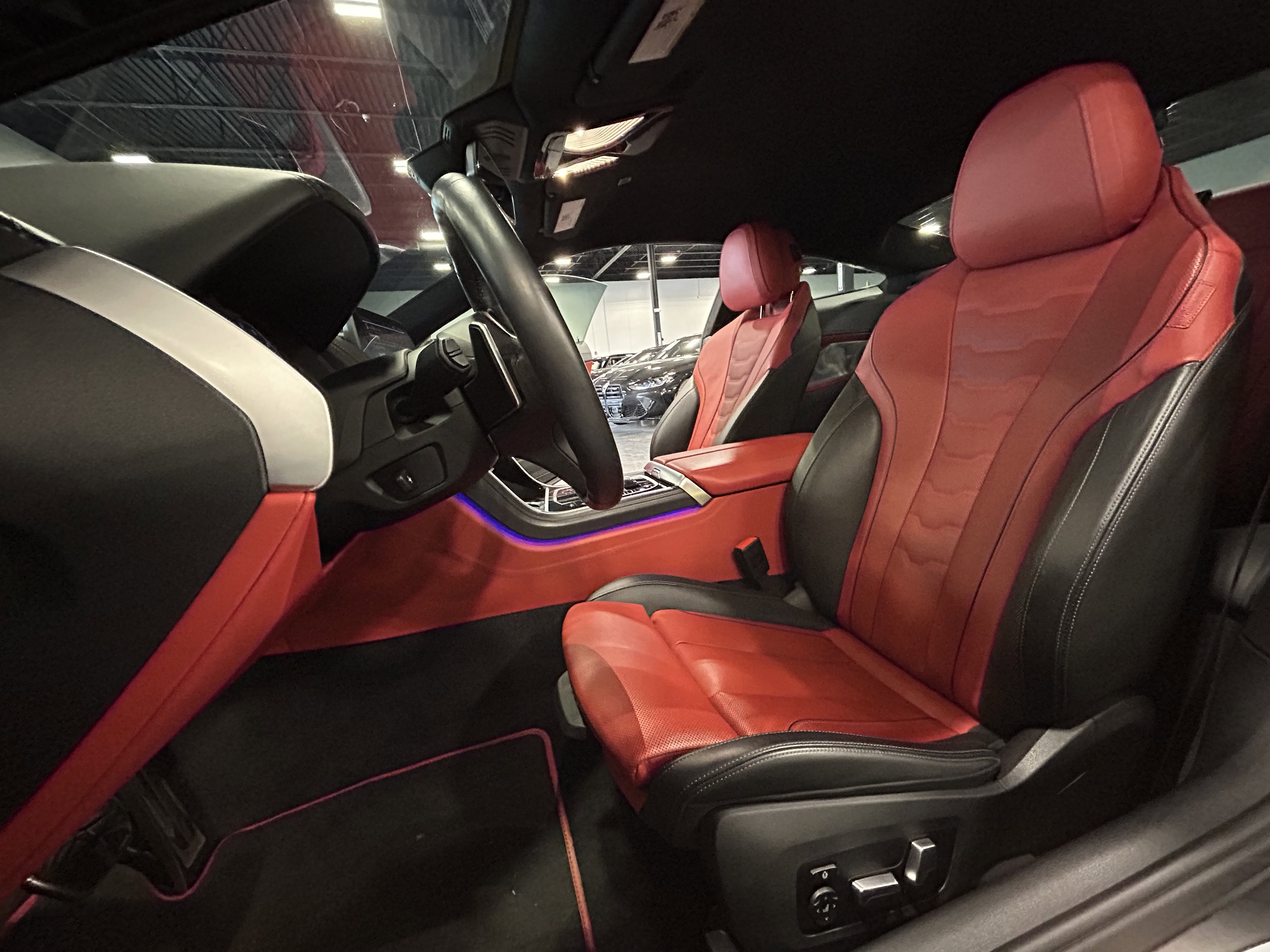 Used 2020 BMW M850i xDrive Coupe w/ M Carbon Exterior Package image 11