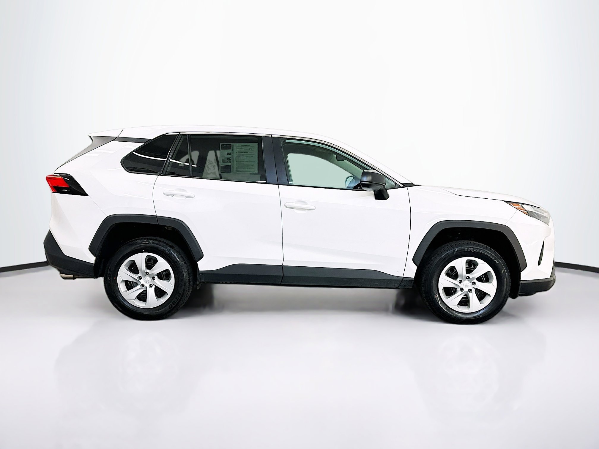 Used 2025 Toyota RAV4 LE image 10