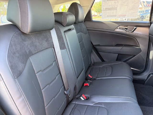New 2027 Kia Sportage SX FWD image 24